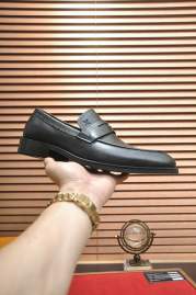Picture of Louis Vuitton Shoes _SKULVsz38-45hnh022013969